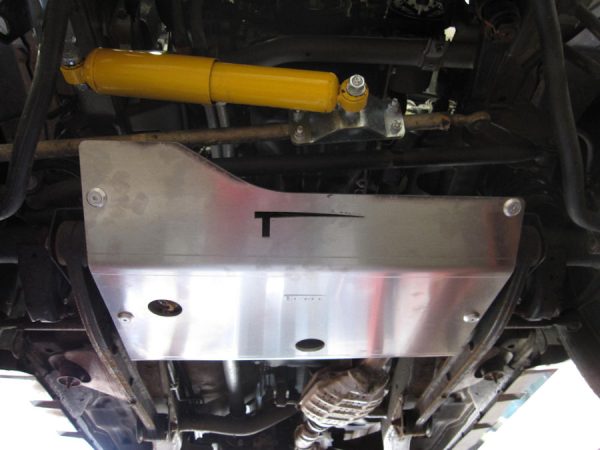 Suzuki Jimny első híd védő ARB páncé