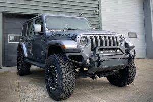 JEEP-WRANGLER-JL-2018-JEEP-WRANGLER-JL-2018-első lökhárító RIDGE-VENATOR-Z-PDC