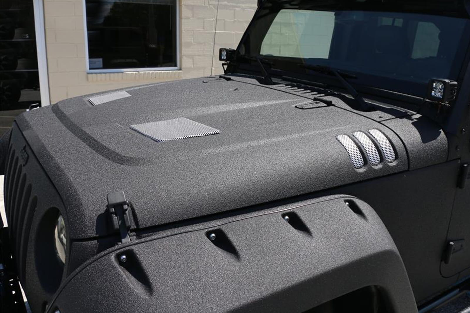 JEEP-WRANGLER-JK-motorháztető